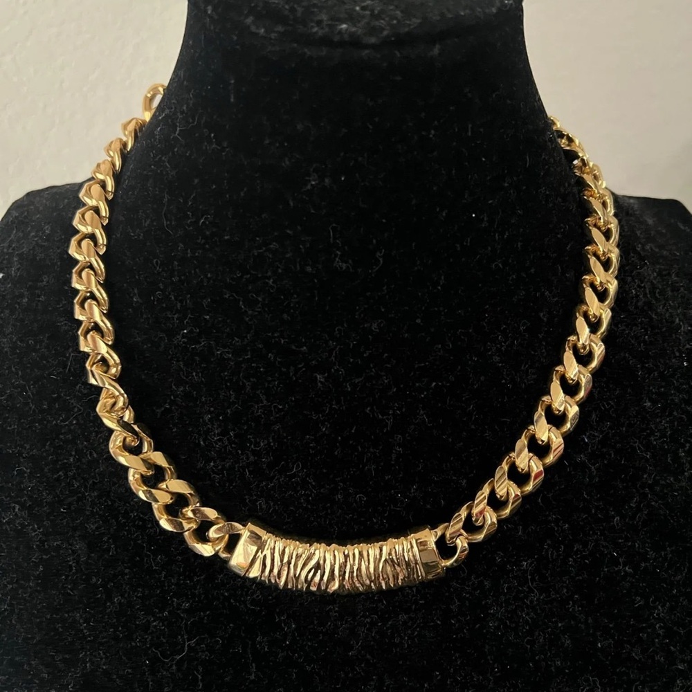 Givenchy 90s  gold-tone collar necklace